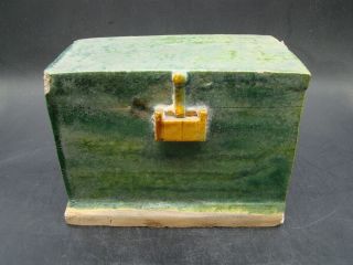 Chinese Ming Dynasty (1368 - 1644) Green And Yellow Glazed Box U5719