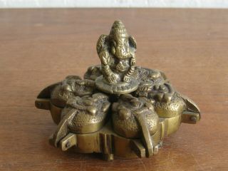 Fine Old Antique India Hindu Lord Ganesha Brass Tikka Kumkum Powder Box Statue