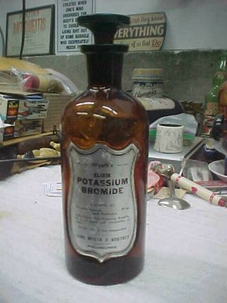 John Wyeth And Brother Amber Bottle & Stopper - Elixir Potassium Bromide