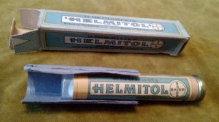 Antique Medical Pharmaceutical " Helmitol - Bayer " - Opened Vial W.  20 Tabl.  - 12 Missed