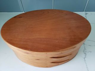 Vintage Shaker Oval Hand Crafted Wood Box by Orleans Carpenters,  Mass,  EUC 2