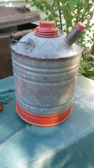 Primitive Country Farm 9x6 Galvanized Tin Kerosene Can Wood Bail Handle