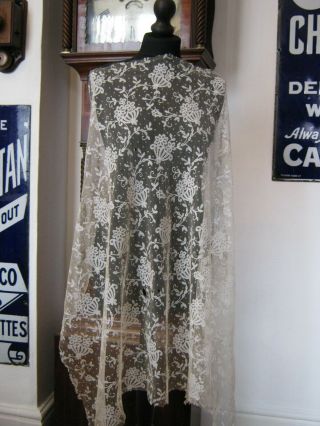 Large Pale Cream Antique Vintage Old Lace 104 x 80 cm 5