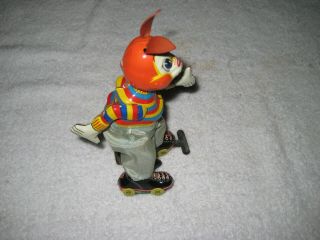 Cragstan Mechanical Happy Skaters Wind - Up Toy 2