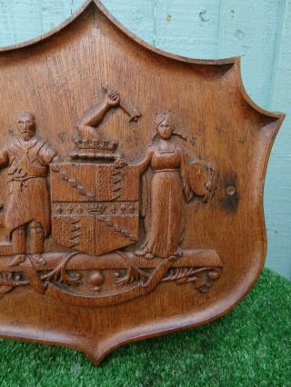 19thC.  GOTHIC,  HERALDIC WOODEN OAK PANEL WITH HERALDIC CARVINGS c1880s 4