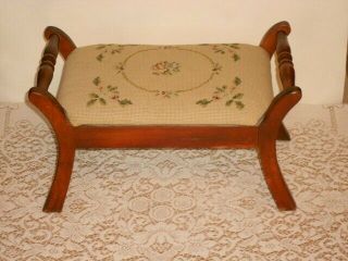 Antique Needlepoint Tapestry Foot Stool Maple Wood Early American Usa 1940s