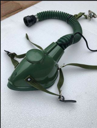 Surplus Chinese Air Force pilot oxygen mask 3