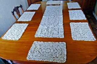 10 Matching Vintage Cream Lace Table Mats & Runner