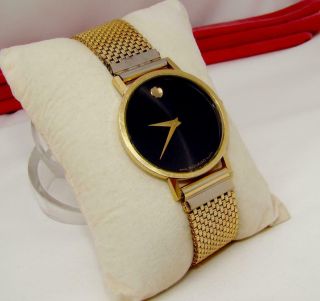 1980s Luxury Museum Movado 5 Jewel Swiss Made Quartz Men Wrist Watch Running.