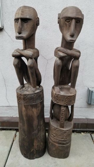 West Timor - Guardian Statues (male And Female)