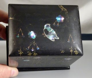 Vintage Japanese Black Lacquer Abalone Shell Playing Card Deck Box - 56395 2