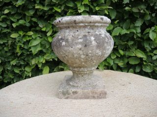 Small Antique Marble Stone Garden Urn 25 Cm High (606)