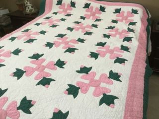 Vintage Cottage Pink Green & White Applique Flower Quilt 80x60