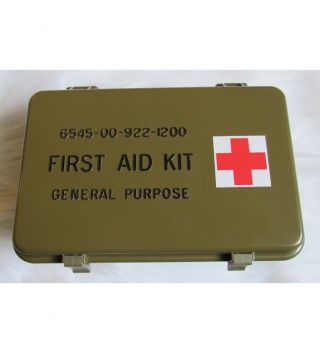 Vintage Army Military First Aid Kit General Purpose 6545 - 00 - 922 - 1200 Plastic