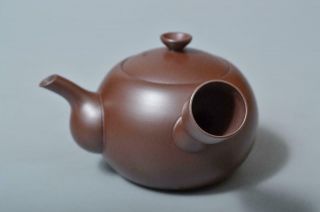 T144: Japanese Banko - ware Brown pottery TEAPOT Kyusu Sencha,  auto w/signed box 6