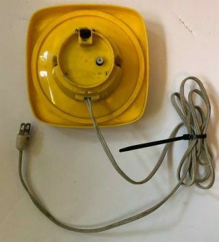 Vtg 1954 General Electric Yellow and White Kitchen Clock 2H44 Telechron 4