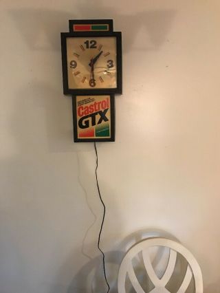 Vintage Castrol Gtx Clock Clock In Motor Oil Racing Clock