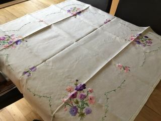 VINTAGE HAND EMBROIDERED LINEN TABLECLOTH GORGEOUS RAISED SUMMER FLOWERS 4