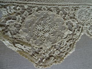 Vintage French Table Runner Hand Embroidered Lace Bobbin,  Lace Normandy 80x19 