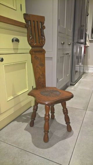 Vintage Oak Liar Back Spinning Chair
