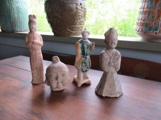 Grouping 4 Chinese Dynastic Pottery Earthenware Figures Han Tang Ming Dynasty