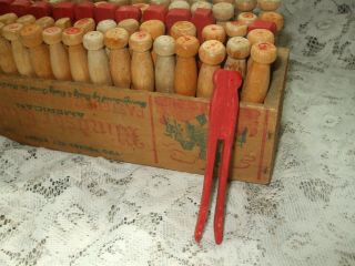 Vtg Primitive Wood Laundry Clothespin Windsor Cheese Box Caddy Display Weathered 3