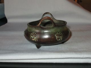 OLD CHINESE BRONZE TRIPOD INCENSE CENSER W/HANDLES XUANDE MARK PATINA 2