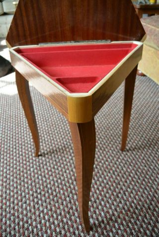 Lovely Vintage 1950/60 ' s Musical Italian Marquetry Table compartments 2