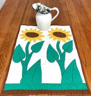 Summer Tuscany Vintage Sunflower Applique Table Quilt 23 X 18 Webster Inspired