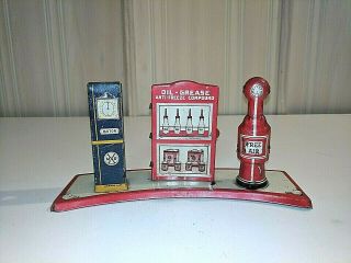 Vintage Marx Brightelite Filling Station Gas Pumps Island Tin Litho,  1930s