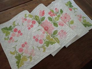 Cottage Perfect Long Vintage Farm Table Embroidered Table Quilt Runner 59x15