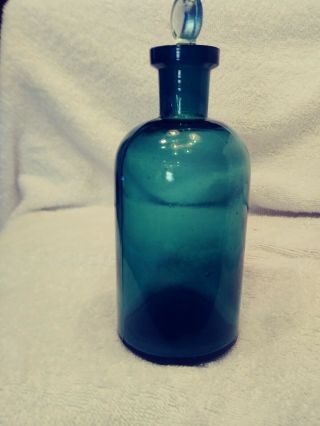 Vintage Teal Blue Pharmacy Apothecary Medicine Bottle W.  T&co 6 " With Stopper