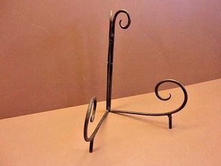 Vintage Hand Forged Wrought Iron Plate Display/holder Rat Tail Forging