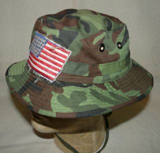 South Vietnam ARVN Airborne Leaf Camouflage Boonie Hat US Flag Snoopy patches 2