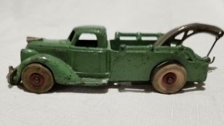 Hubley Vintage Green Tow Truck