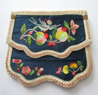 Fine Antique Chinese Flower Silk Embroidered Purse / Pouch
