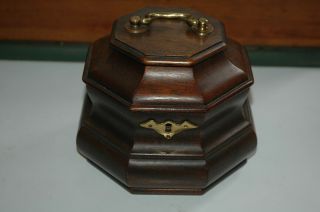 Vintage Virginia Galleries Furniture Henkel Harris Tea Caddy Red Mahogany Box 7