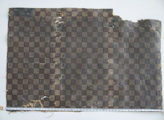 Louis Vuitton trunk part Fabric 2