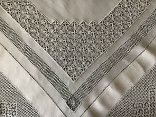 Stunning Antique Irish Linen Tablecloth Drawn Thread Work/deep Lace Trim