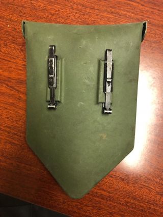 1974 US ARMY Vietnam era entrenching shovel in rubber case date stamp 1974 U.  S. 2
