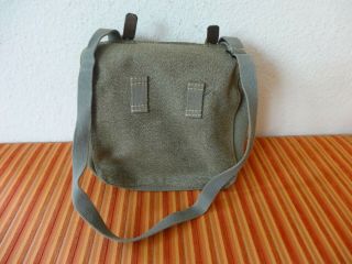 Vintage Swiss Army Military Canvas Leather Bread Bag Salt & Pepper,  1959