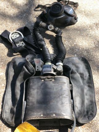 Vintage military WWII US Navy USN Oxygen ' s Breathing Apparatus or 
