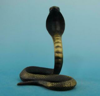 Chinese Old Fengshui Hand - Carved Fine Copper Cobra Statue D02