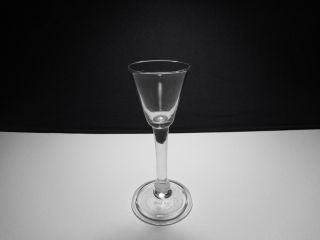 18th C.  - Blown Flint Glass Low Knop Long Stem Bell Shaped Wine Glass 3