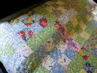 Vintage Hand Pieced & Quilted Feed Sack,  Novelty Prints NINE PATCH Quilt 4
