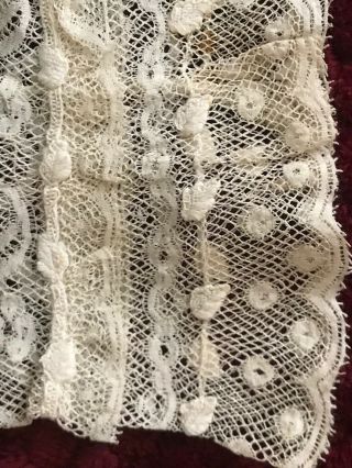 Perfect and Gorgeous VALENCIENNES LACE CUFFS 19th C. 7