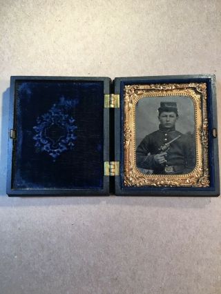 Young Civil War Union Soldier w Revolver Tintype Ninth Plate One Strawberry case 2