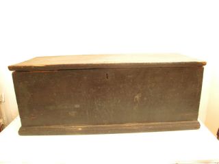 Antique Small Blanket Box In Dark Green Paint On Blue 19th C Primitive,  Dovetail