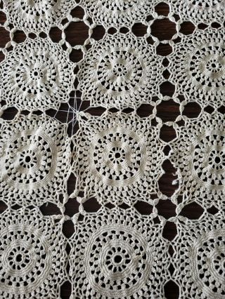 Vintage Crocheted Ivory Lacey Tablecloth Coverlet Bedspread 104x76 
