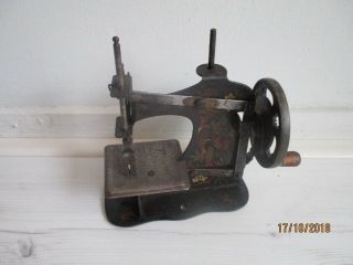 Antique Muller No.  6 Toy Sewing Machine Bird Of Paradise 1910